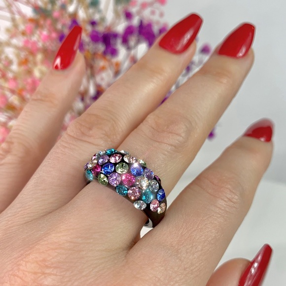 Black Acrylic Ring With Multicoloured Swarovski Crystal Stones • Handmade Ring - Picture 10 of 12